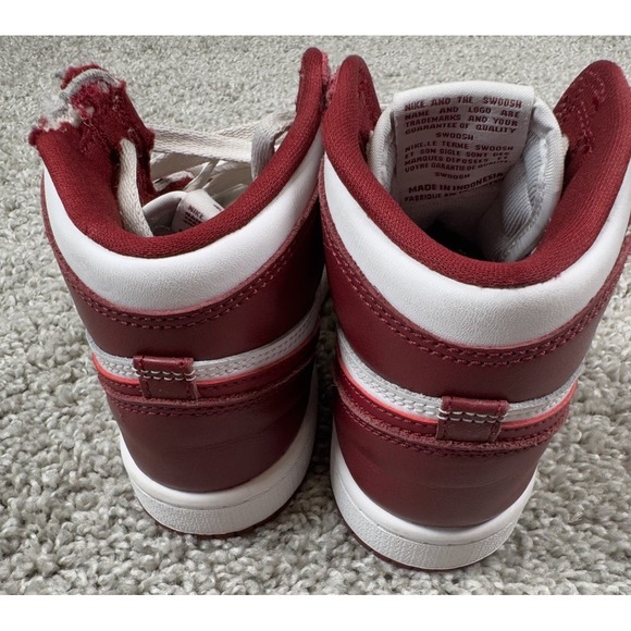 Jordan 1 Retro High OG Artisanal Team‎ Red Sneaker Youth 1.5Y Read - Picture 4 of 9